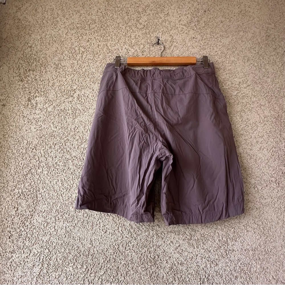 REÍ Men's Brown Shorts - Picture 7 of 9